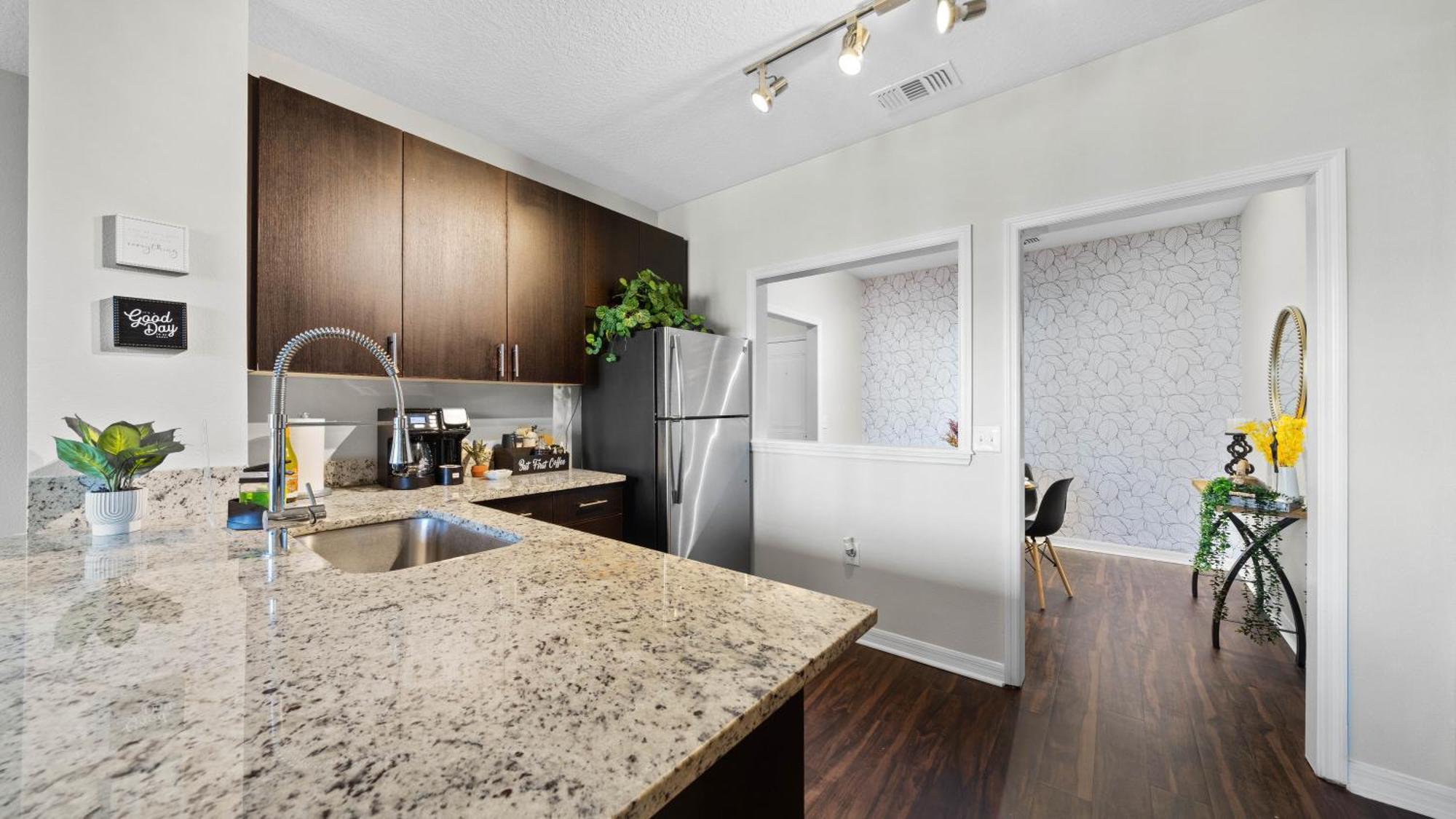 Appartement Cozy 2Br2Ba Gem-Near Airport à Tampa Extérieur photo